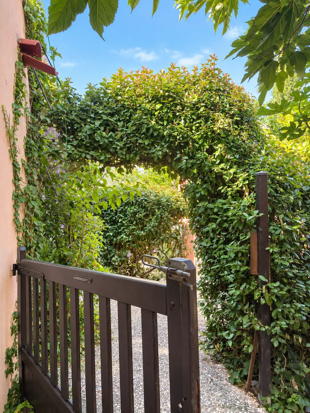Le portillon du jardin clos